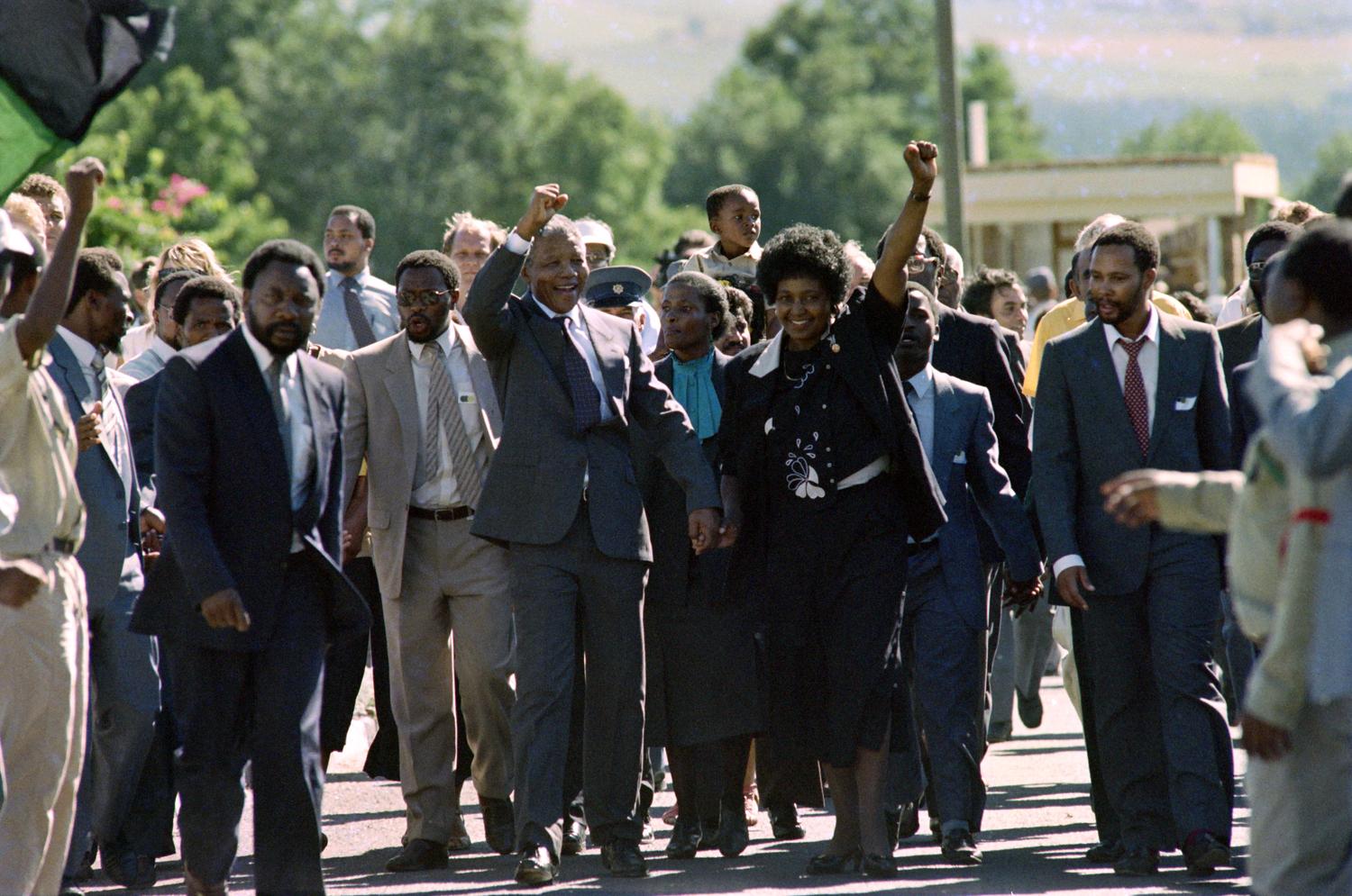 Nelson Mandela walks free (1990)