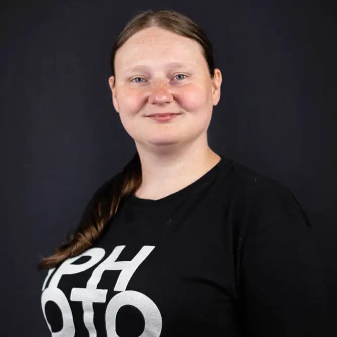 Emily Lowrey, Lightroom and Wedding Photography Course Instructor.