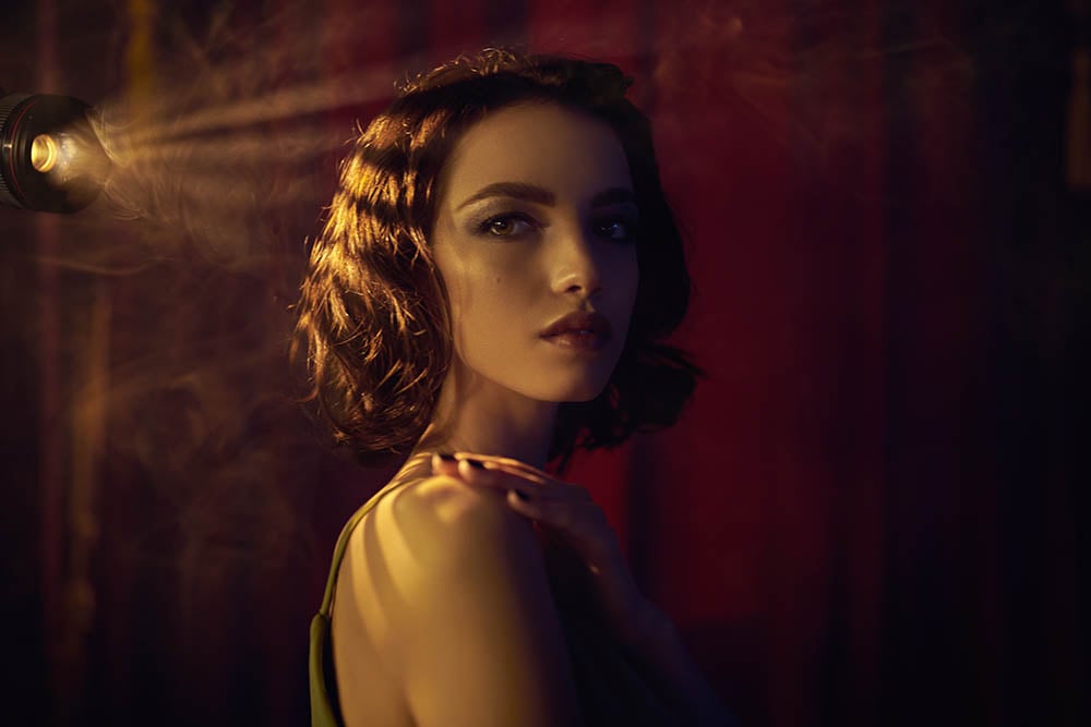 10 Low Light Portrait Tips by iPhotography.com