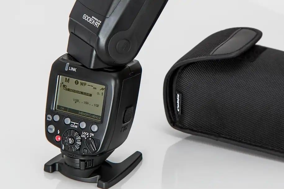 high speed flash sync button
