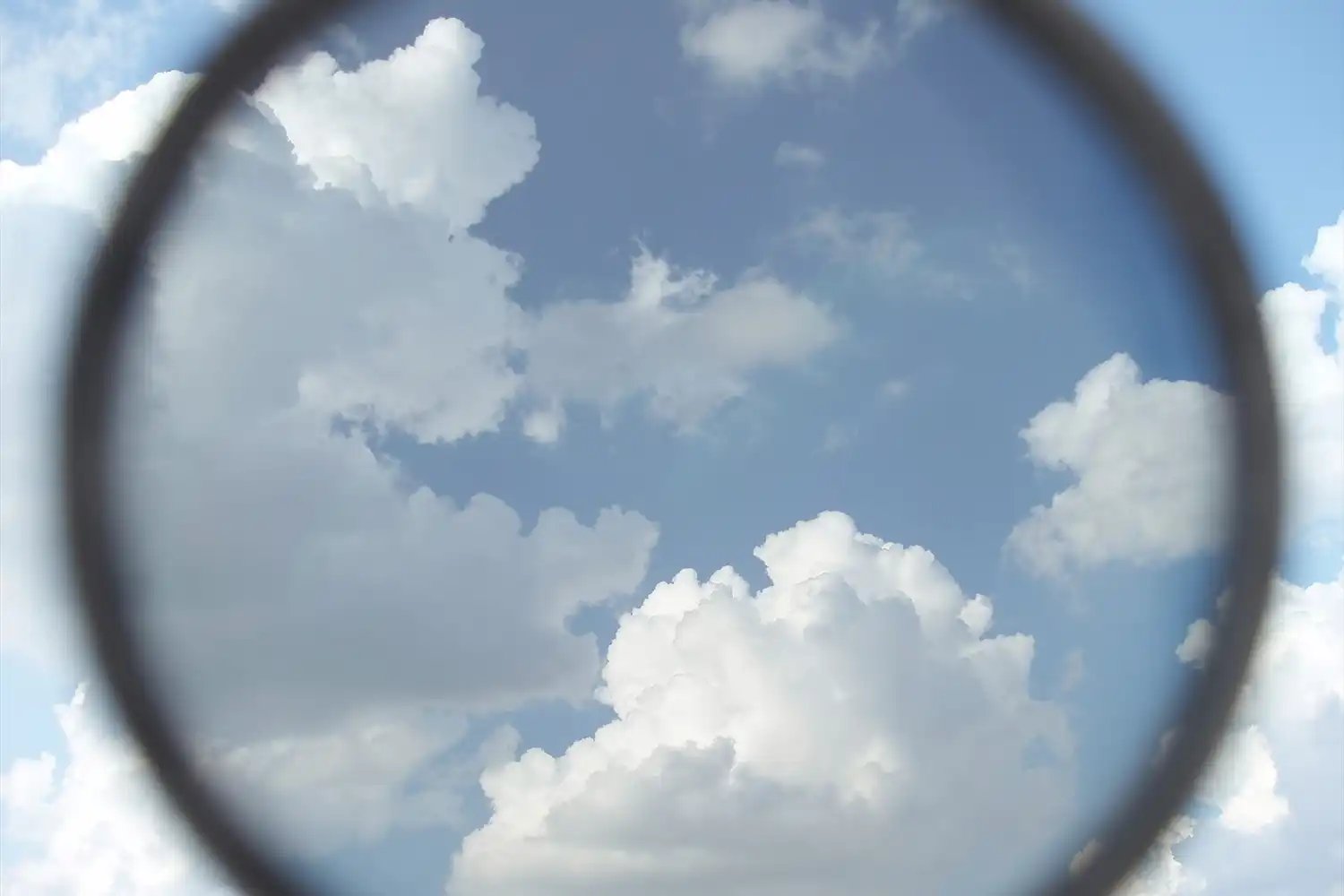 example of polariser filter on sky with clouds