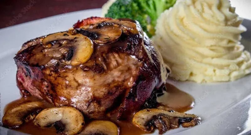 Food Photography: Fresh Mushroom Steak and Whipped Potatoes