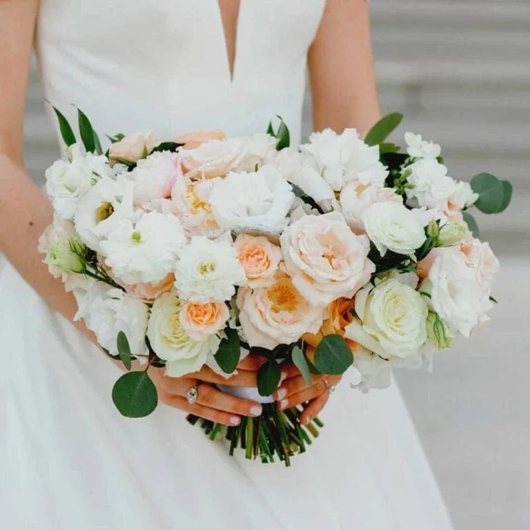 Weddings: Brides Bouquet