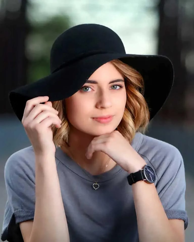 High School Senior Portrait: Girl with Black Hat and Necklace