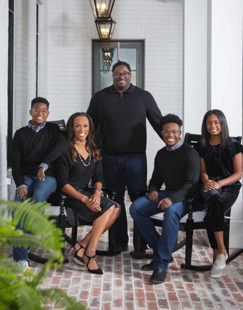 Family Masters Portraits: Family on Porch