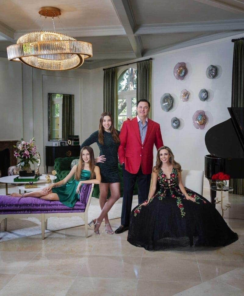 Family Masters Portraits: Formal Family in Large Family Room