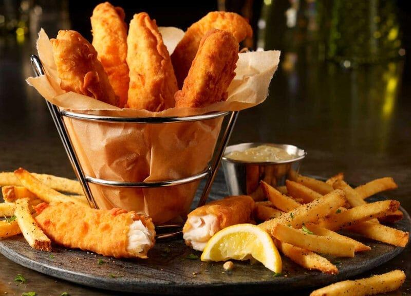 Food Photography: Chicken Strips and Fries