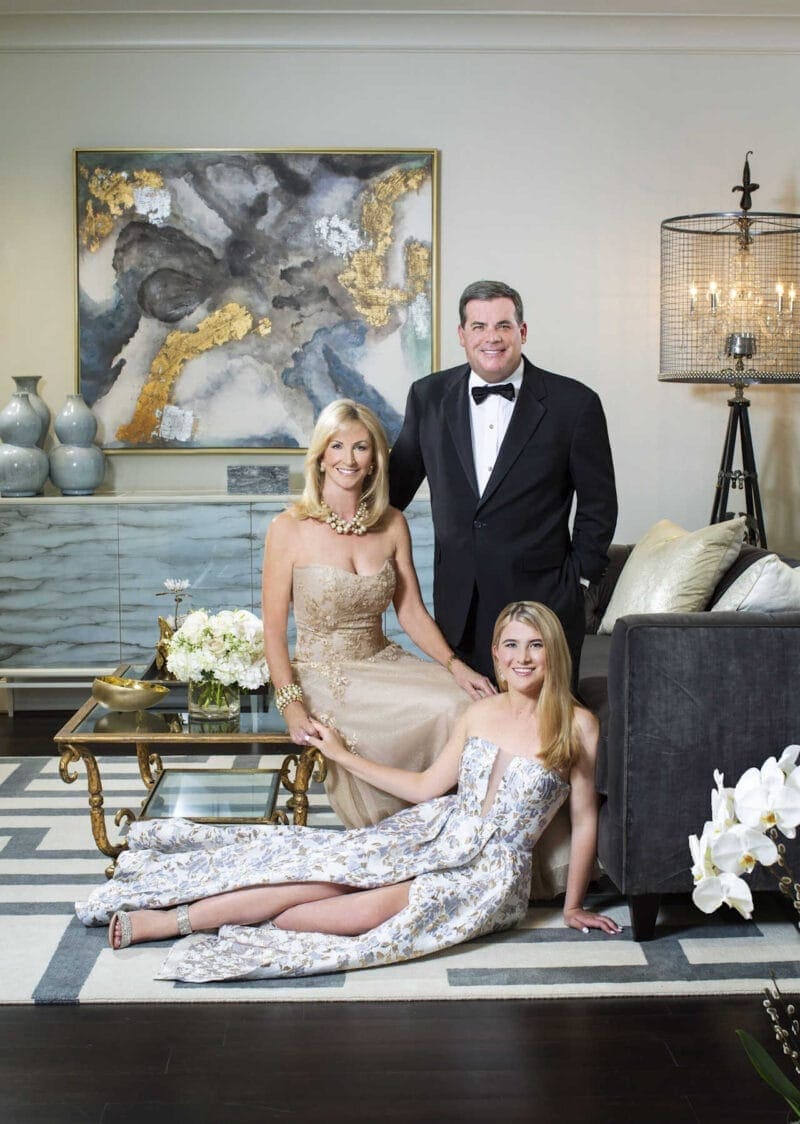 Family Masters Portraits: Family in Family Room