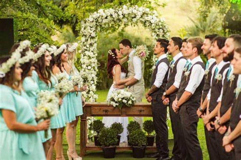 Weddings: Outdoor Wedding in Park
