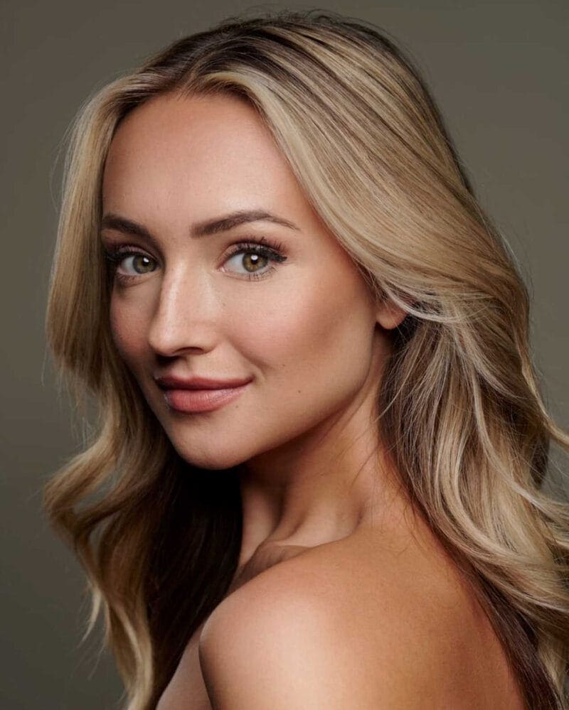 Actress Headshot: Closeup with Bare Shoulders