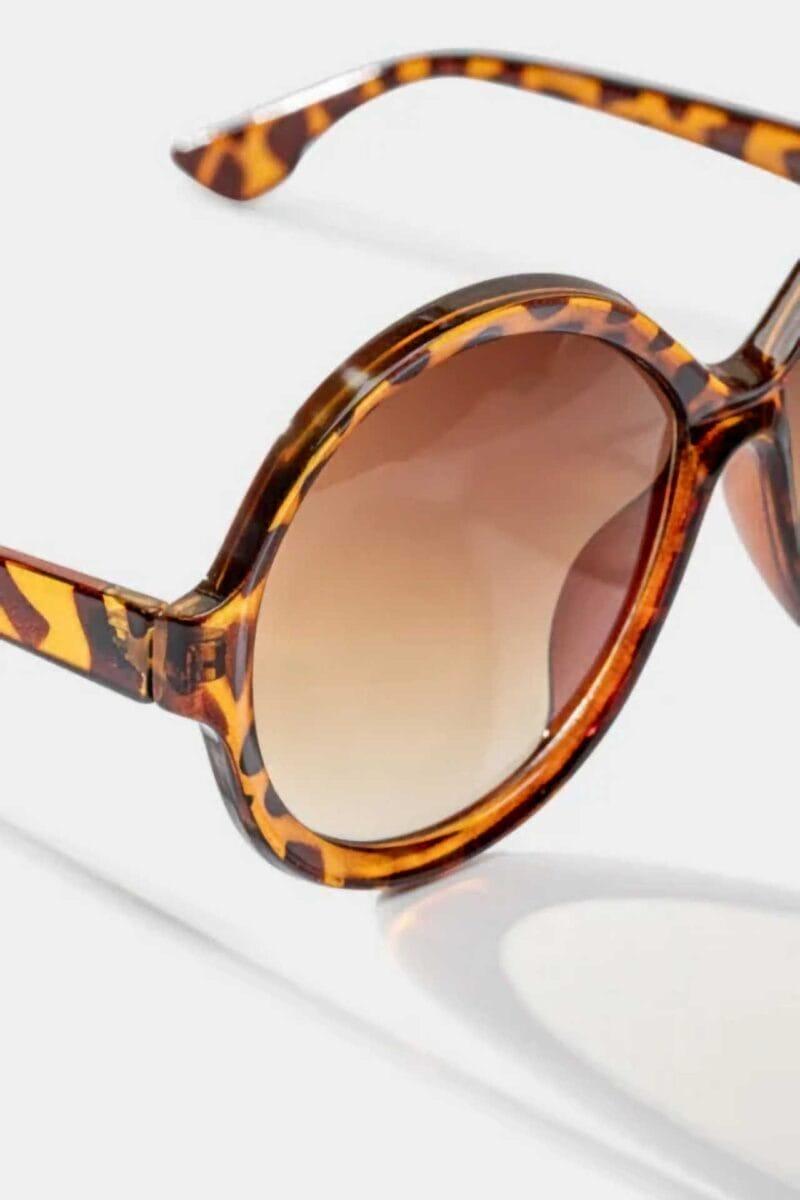 Product Photography: Cheeta Glasses