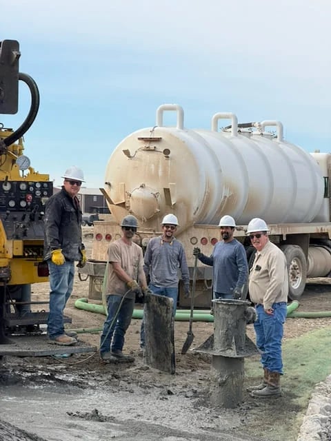 The Desert Eagle Drilling crew that serves Grayson County, Texas