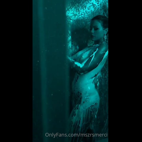 Mercedes Blanche 2