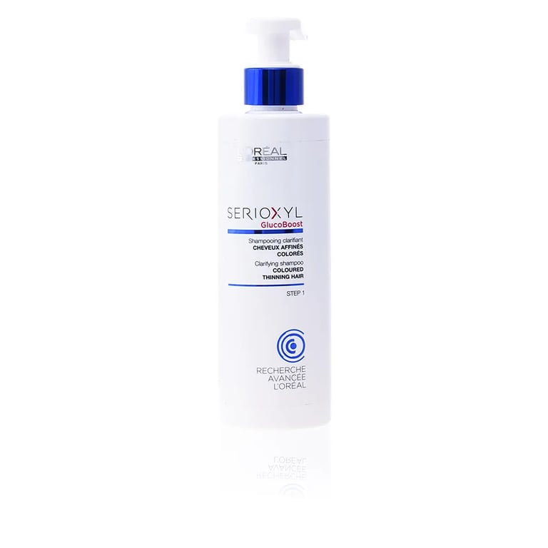 Serioxyl Clarifying Shampoo Coloured Hair Step 1