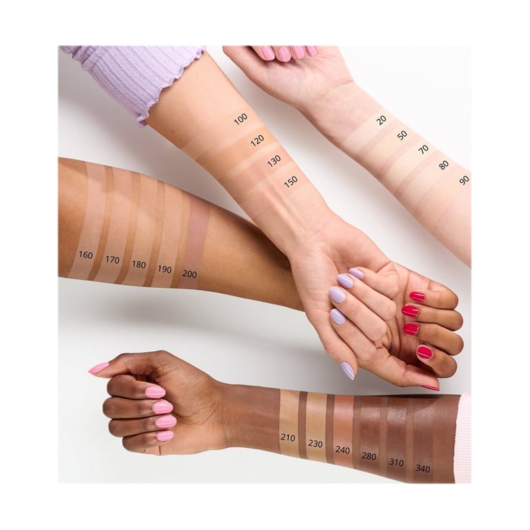 Camouflage+ Matt Corrector #100 de Essence