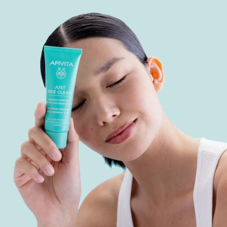 Just Bee Clear Mattierende Gel-Creme - imagen 4 de 7