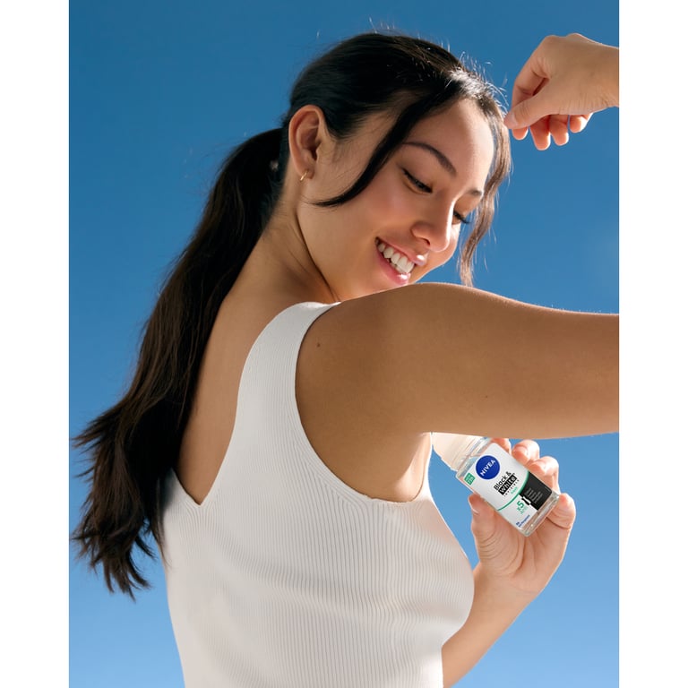 Black White Invisible Active Roll-ON 50 ml de Nivea