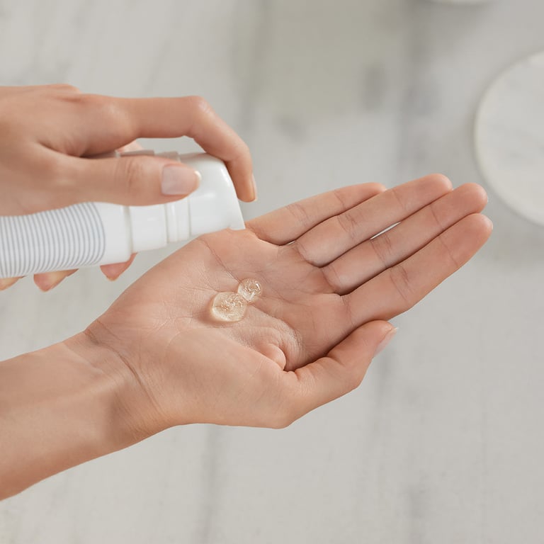 Silky Purifying Clear Gel Face Wash 145 ml di Sensai - imagen 9 de 15