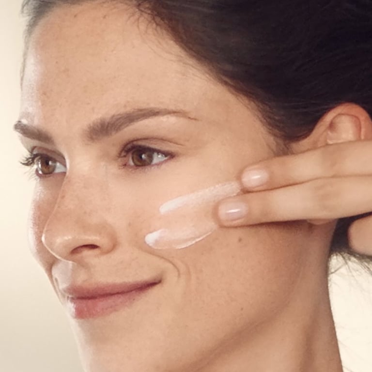 Photoderm XDefense Ultra-Fluide SPF50+ T02 - imagen 4 de 5
