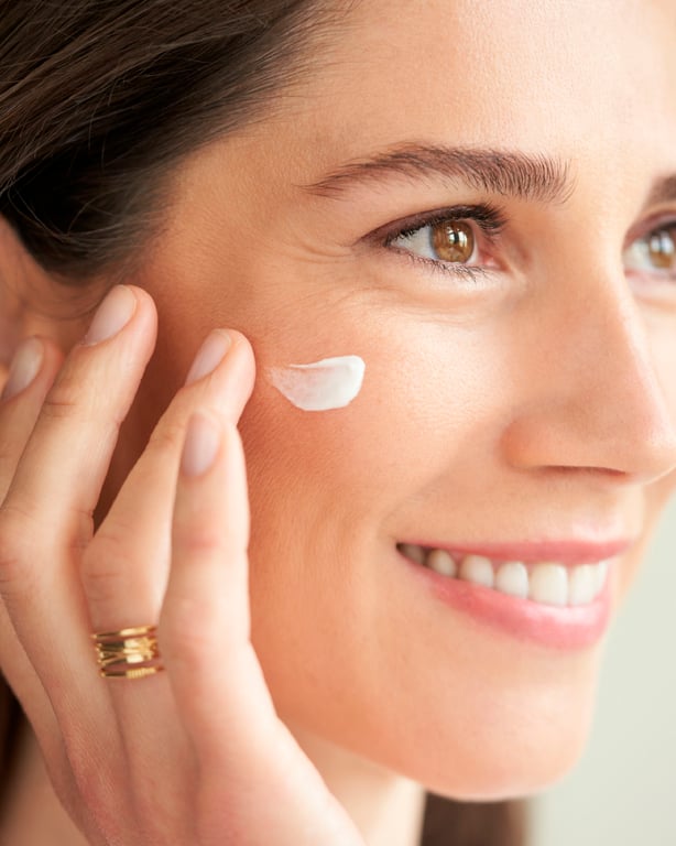 Luminous 630 Crème Nuit Réparatrice Anti-taches 40 ml de Nivea