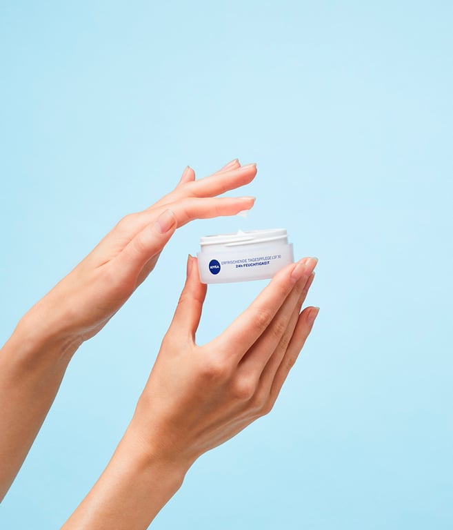 Essentials Crema Cuidado de Día SPF30 PN/M 50 ml de Nivea