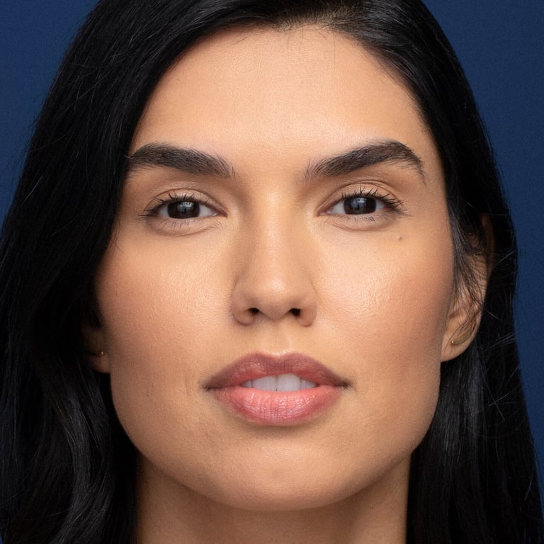 Double Wear Makeup SPF10 #3W1 - imagen 3 de 4