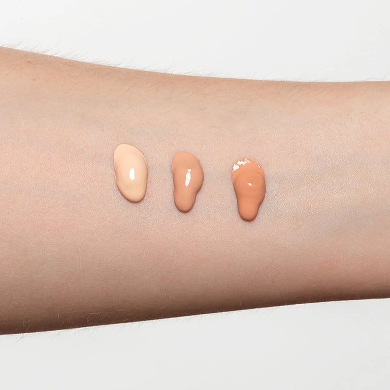 Leichte Make-up Foundation 03 - imagen 3 de 7