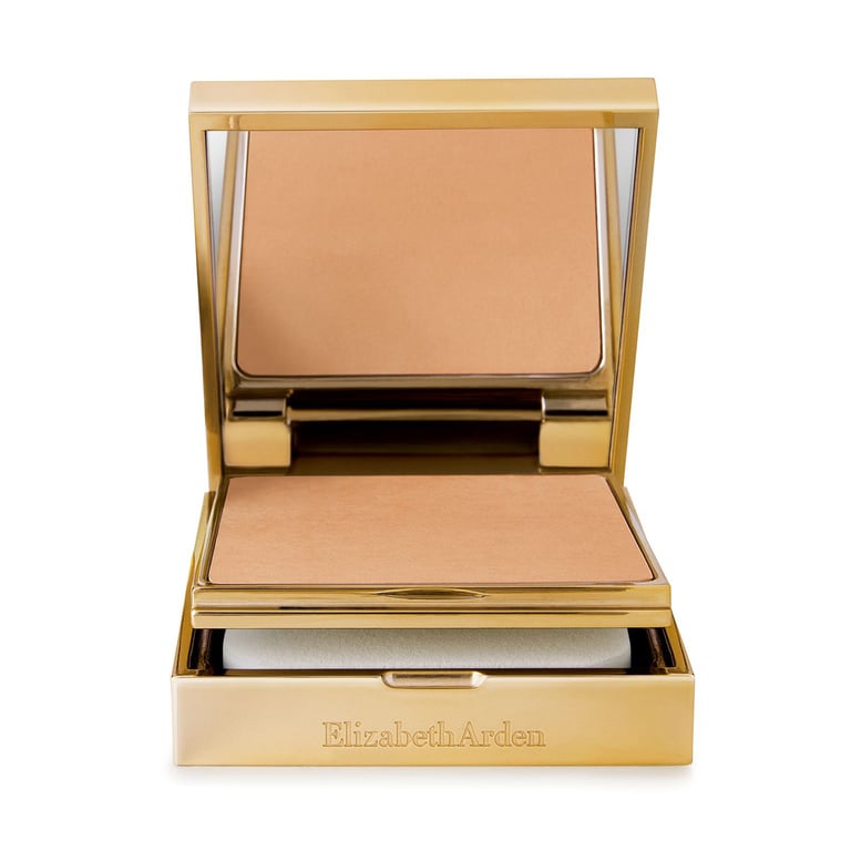 Flawless Finish Sponge On Cream Makeup
