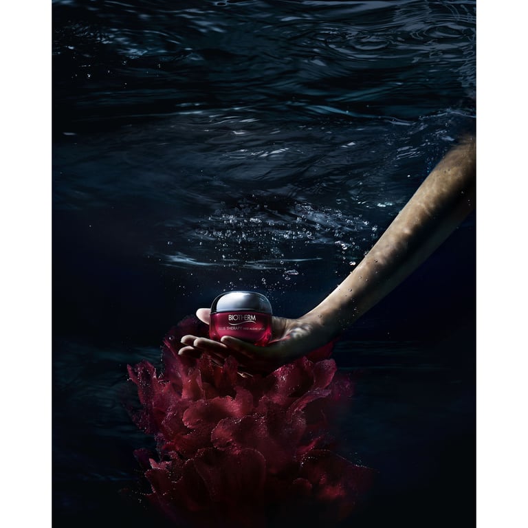 Blue Therapy Red Algae Uplift Day 50 ml di Biotherm