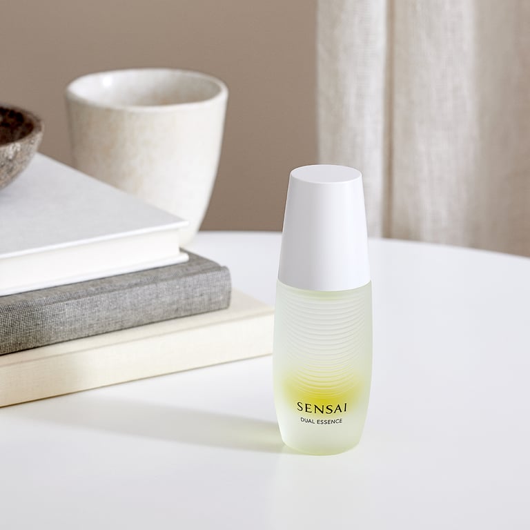 Dual Essence Limitierte Auflage 30 ml   von Sensai