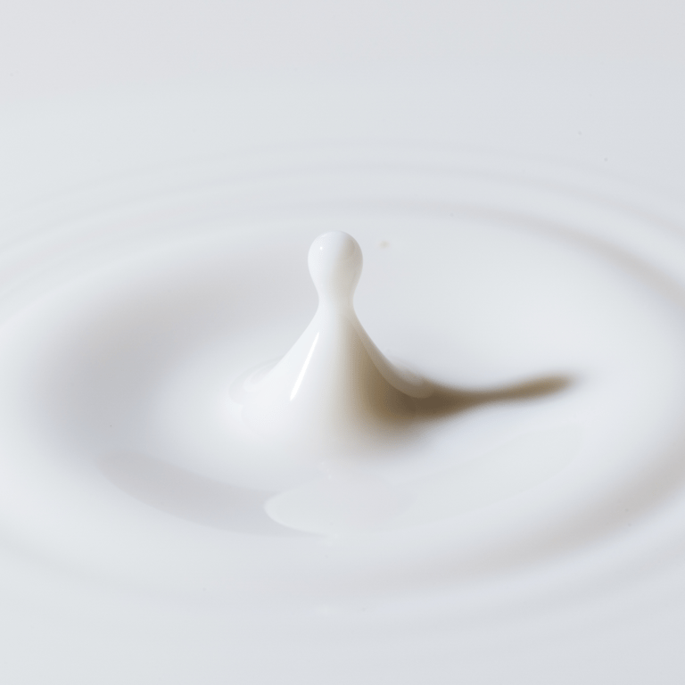 Multi-Peptide Hydra Milk 100 ml de Freshly Cosmetics