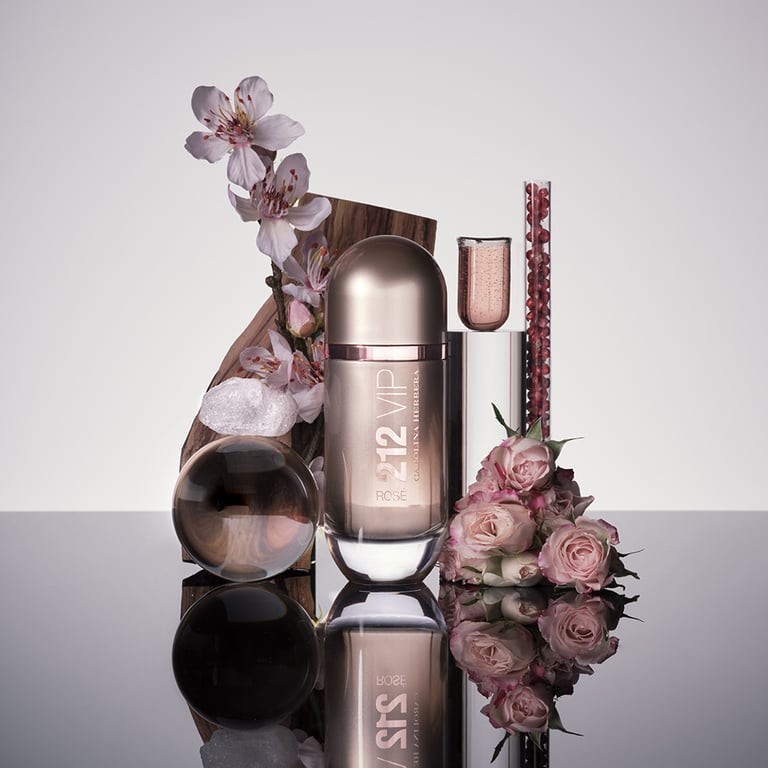212 Vip Rosé Edp Spray 80 ml von Carolina Herrera