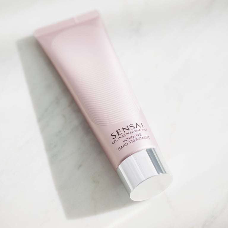 Cellular Performance Intensive Hand Treatment 100 ml de Sensai - imagen 7 de 13