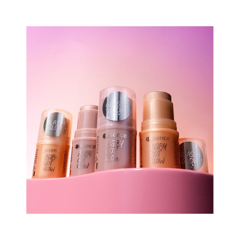 Baby Got Glow Iluminador en Barra #20 Rosy Glaze de Essence