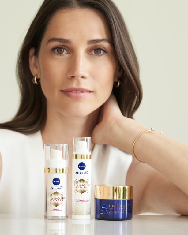 Luminous 630 Crème Nuit Réparatrice Anti-taches 40 ml de Nivea