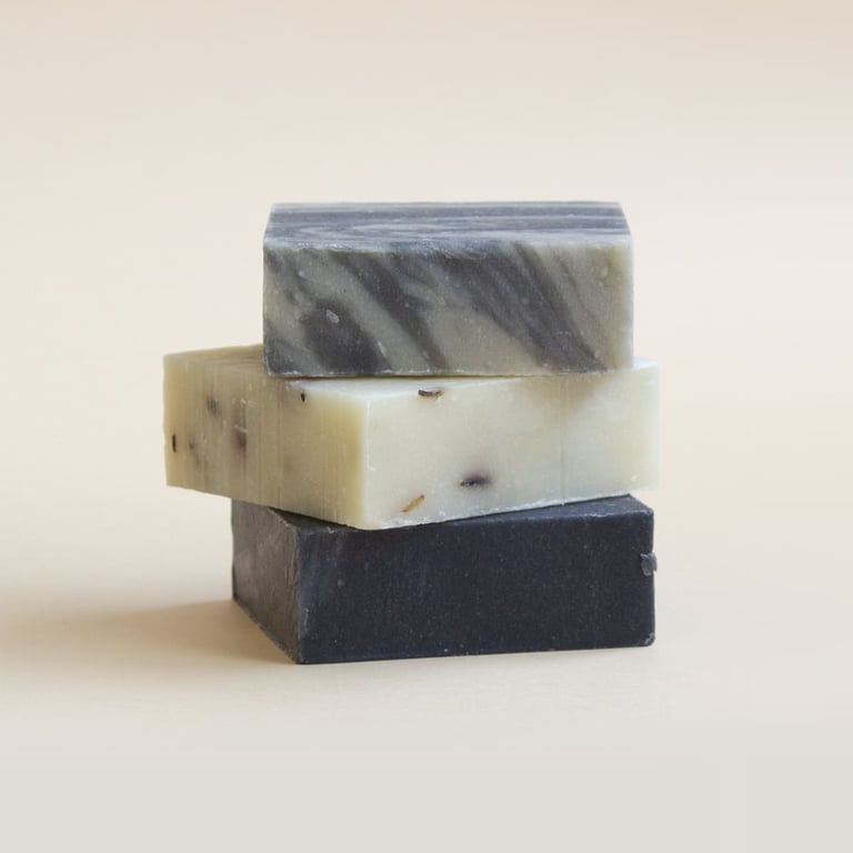 Savon Naturel Premium Cèdre Romarin - imagen 15 de 16