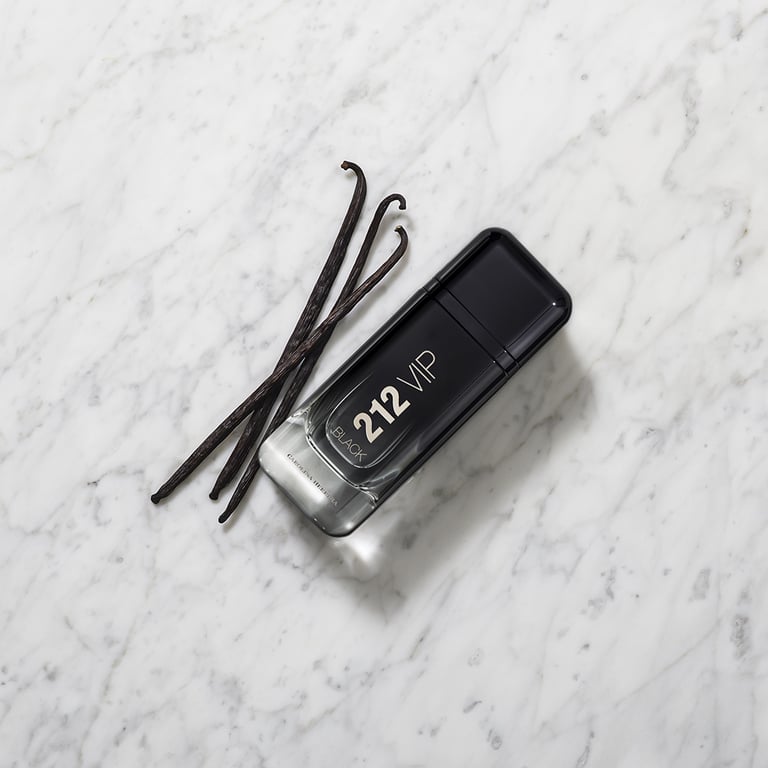 212 Vip Black EDP  100 ml di Carolina Herrera
