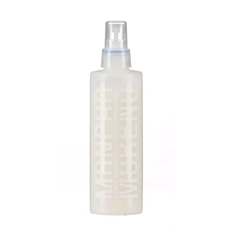 Curl Me Now Spray