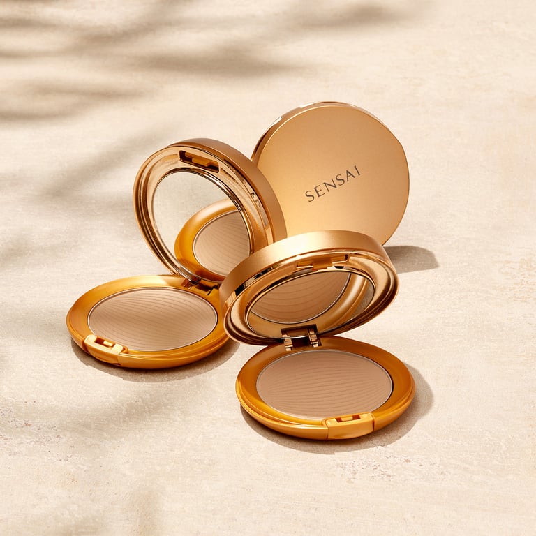 Silky Bronze Natural Veil Compact #SC03 - Medium de Sensai - imagen 8 de 12