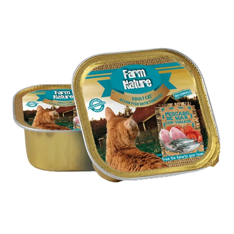Gatti Adulti Pesce Oceanico Con Pomodori