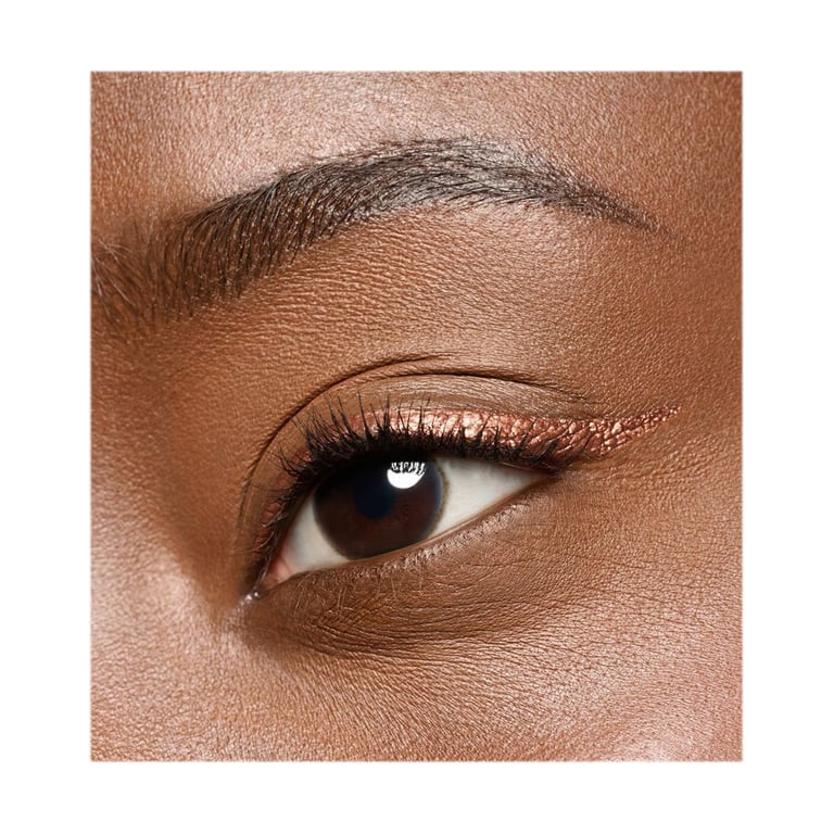 Colour It! Metallic Liquid Eyeliner #01 Burnished Bronze de Essence