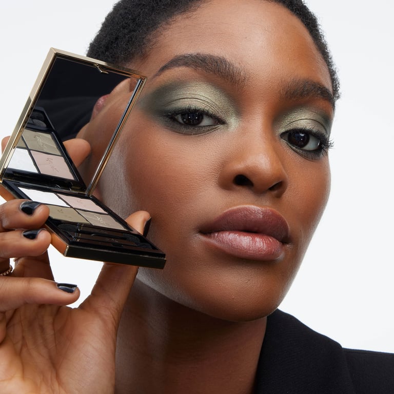 Couture Mini Clutch #830 Unexplored Green von Yves Saint Laurent