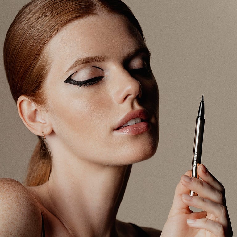 Ligne Noir Eyeliner #01 Deep Black de Sisley