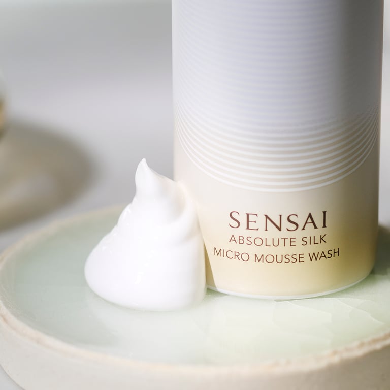 Absolute Silk Micro Mousse Wash 180 ml de Sensai