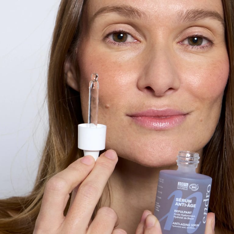 Set Antiedad Global Crema 50ml + Sérum 30ml + Contorno de Ojos 10ml - imagen 4 de 12