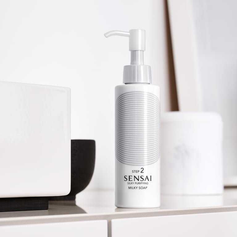 Sensai Silky Milky Soap 150 ml von Kanebo