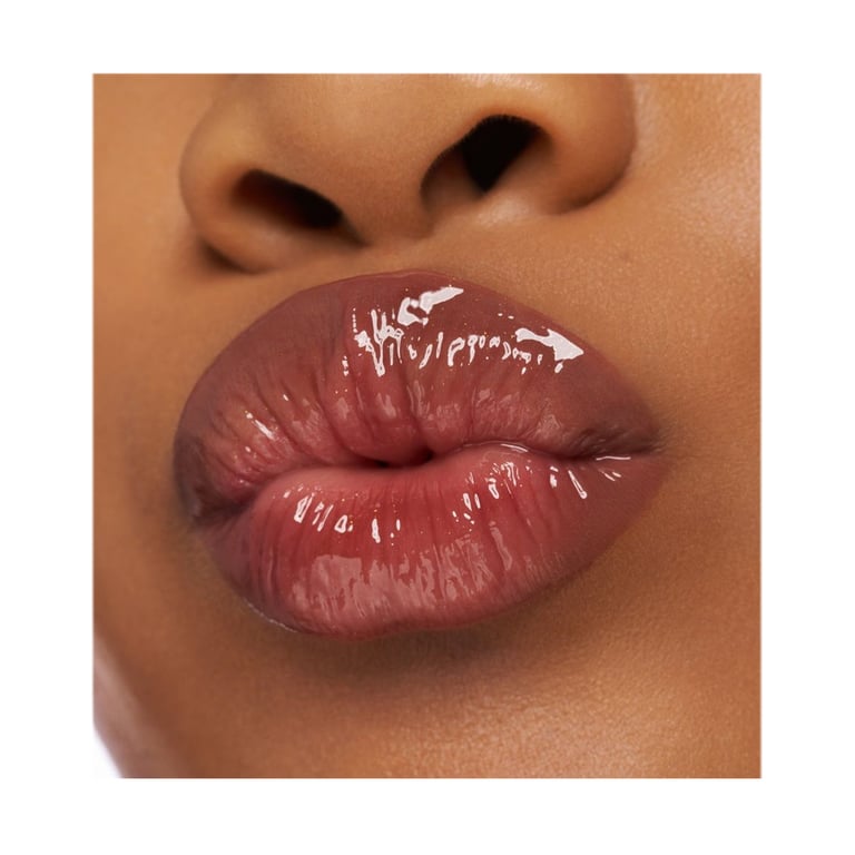 Choco Bomb Shiny Lipgloss de Essence