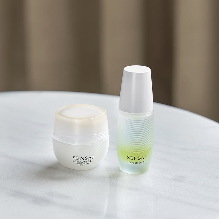 Dual Essence Édition Limitée 30 ml   de Sensai