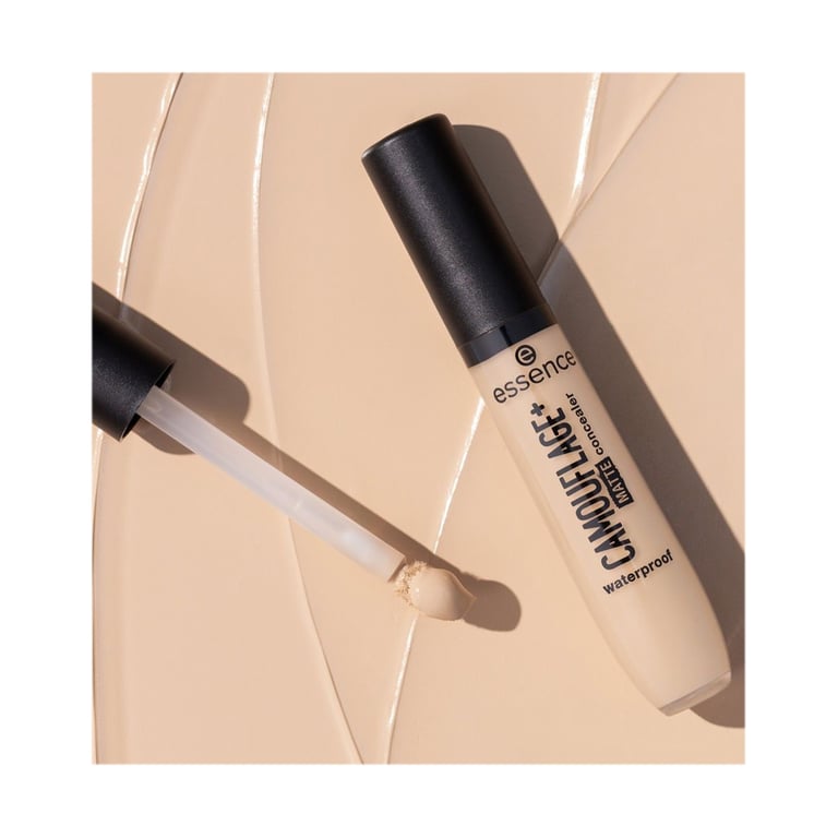 Camouflage+ Matt Corrector #100 de Essence