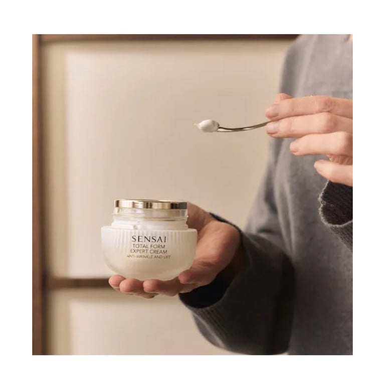 Total Form Expert Cream 50 ml de Sensai